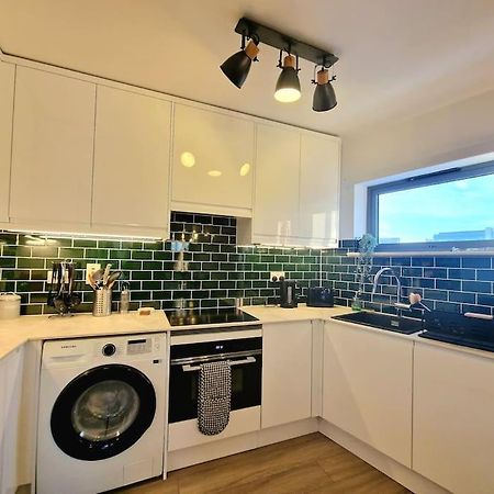 Luxury Station Apartment By Payman Club CBG Exteriör bild